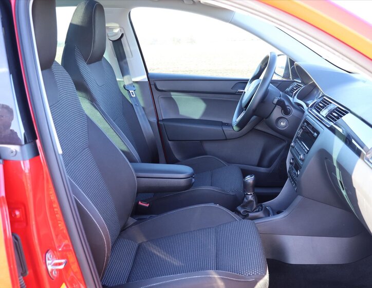 Škoda Rapid Hatchback 1,2 l 77 kw