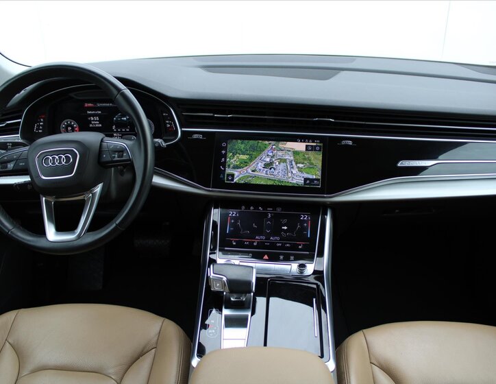 Audi Q8 SUV / Terénní 3,0 l 250 kw