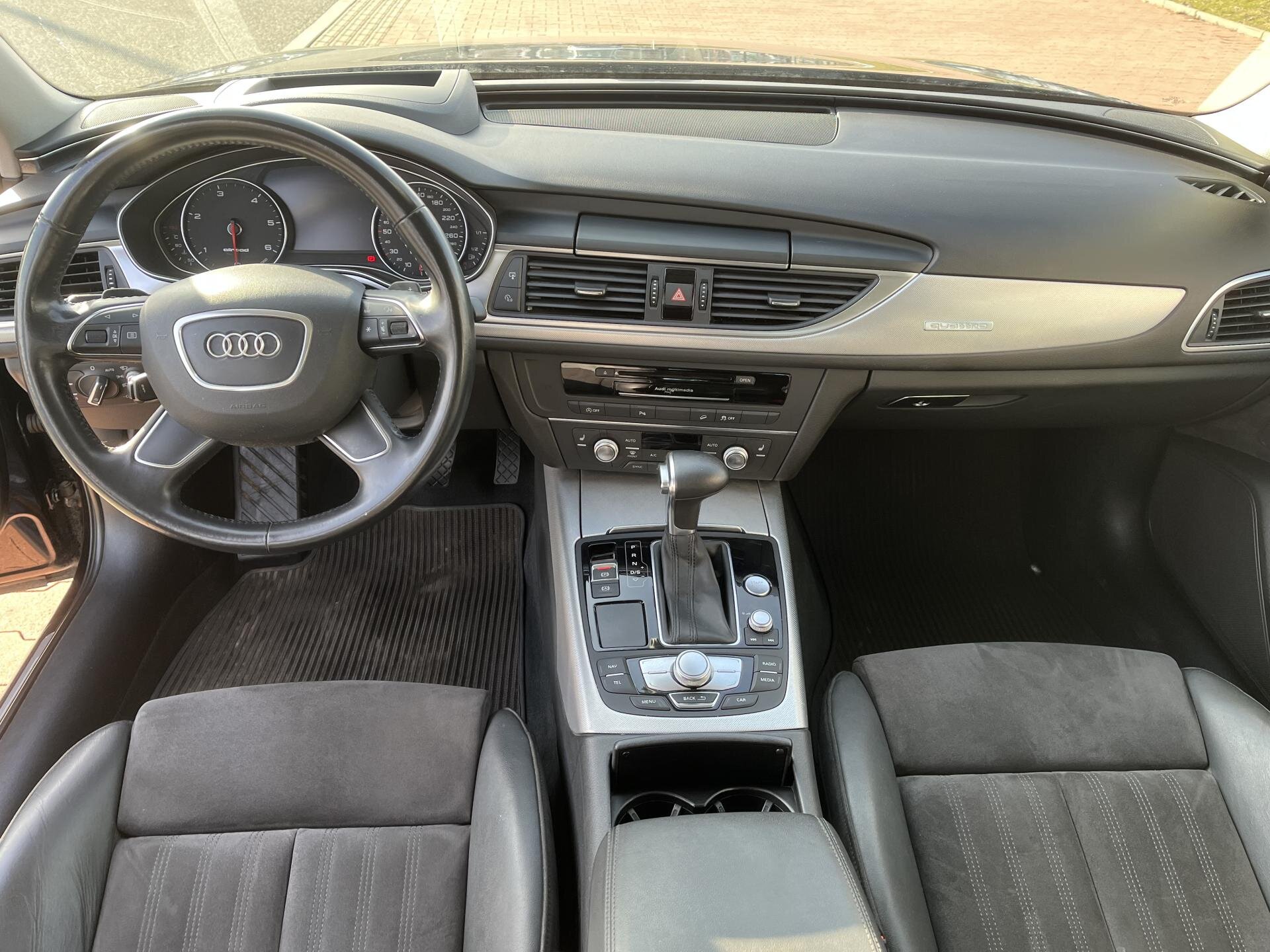Audi A6 Allroad Kombi 3,0 l 230 kw