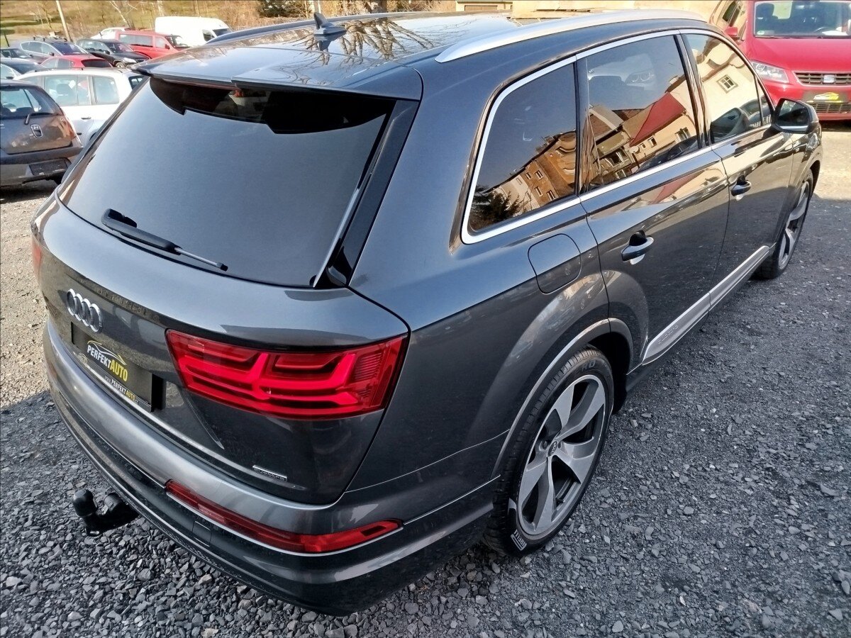 Audi Q7 SUV / Terénní 3,0 l 200 kw