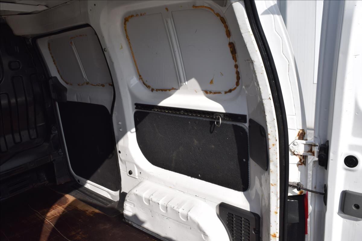 Nissan NV200 MPV 1,6 l 81 kw