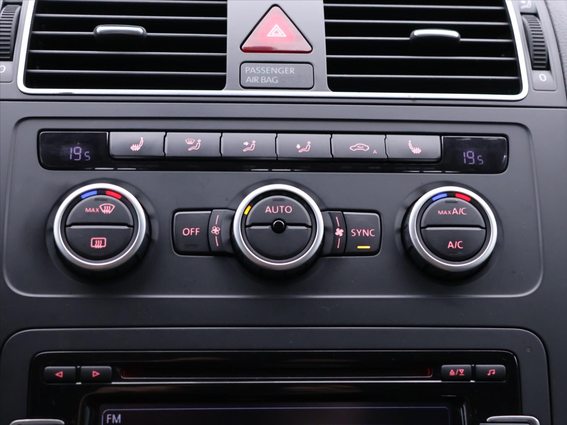 Volkswagen Touran MPV 1,2 l 77 kw