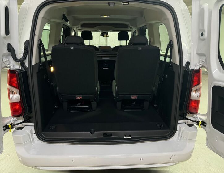 Toyota ProAce City Verso 12
