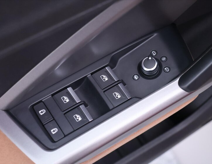 Audi Q3 SUV / Terénní 2,0 l 110 kw