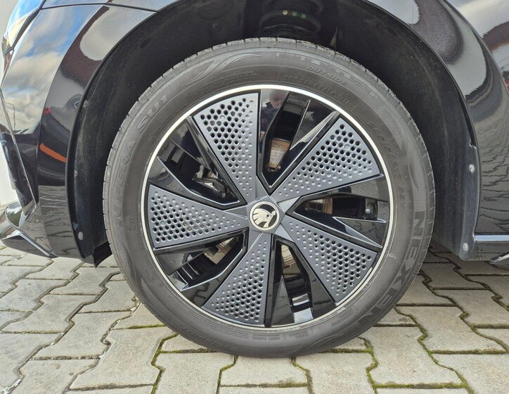 Škoda Scala Hatchback 1,5 l 110 kw