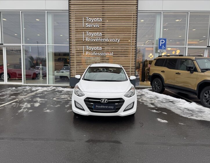 Hyundai i30 Kombi 1,6 l 88 kw