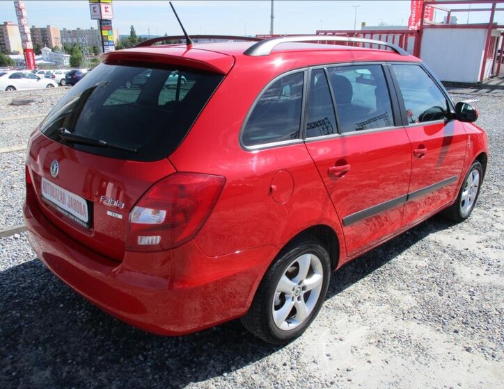 Škoda Fabia Kombi 1,2 l 63 kw