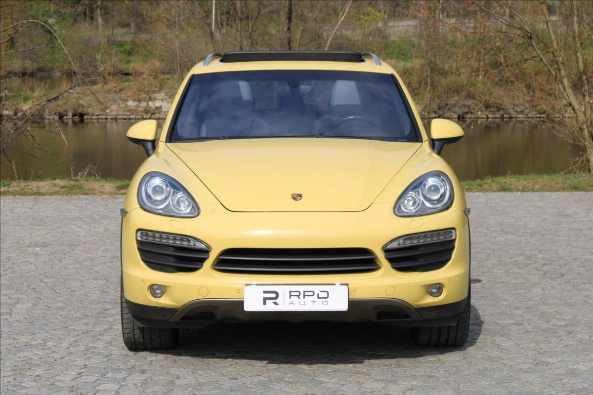 Porsche Cayenne SUV / Terénní 4,8 l 294 kw