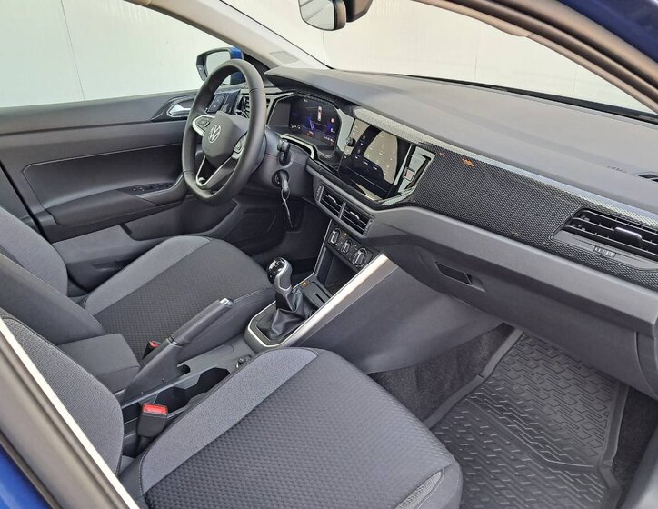 Volkswagen Polo Hatchback 999,0 70 kw