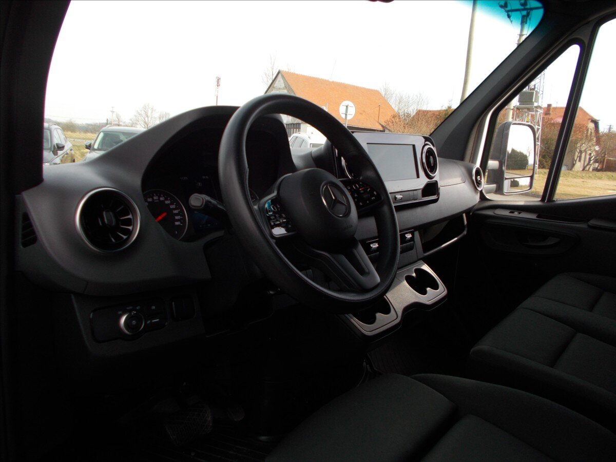 Mercedes-Benz Sprinter Ostatní 3,0 l 140 kw