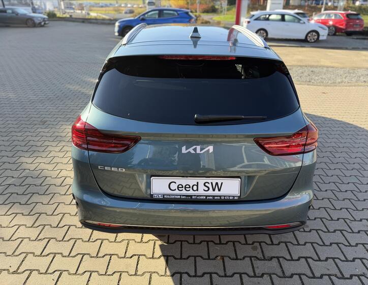KIA Ceed 5