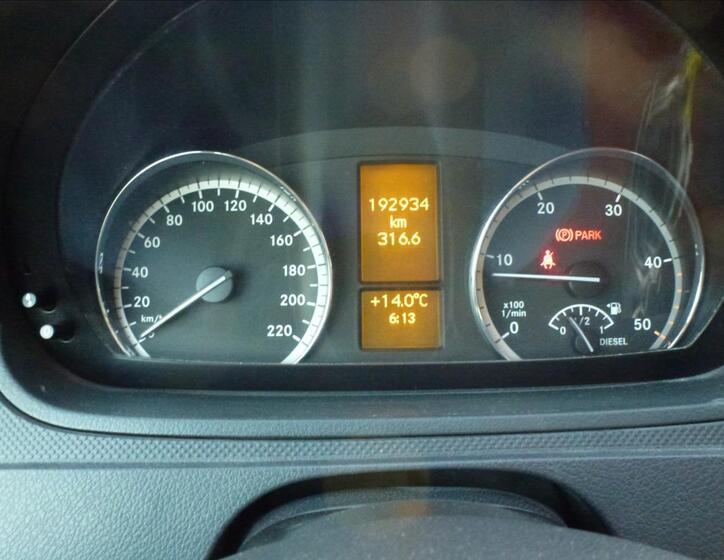 Mercedes-Benz Vito 31