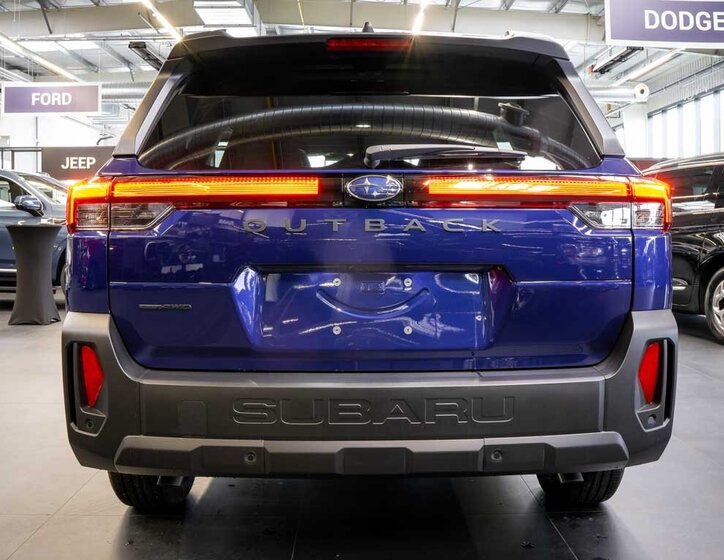 Subaru Outback SUV / Terénní 2,4 l 193 kw