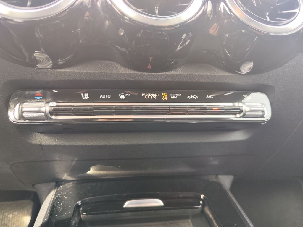 Mercedes-Benz GLB SUV / Terénní 2,0 l 110 kw