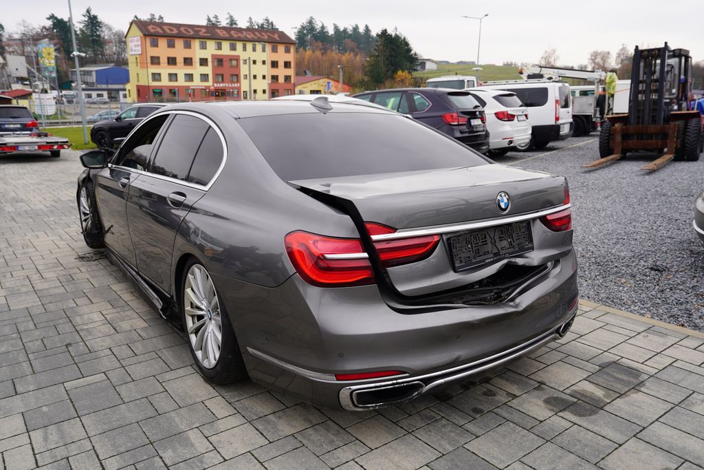 BMW Řada 7