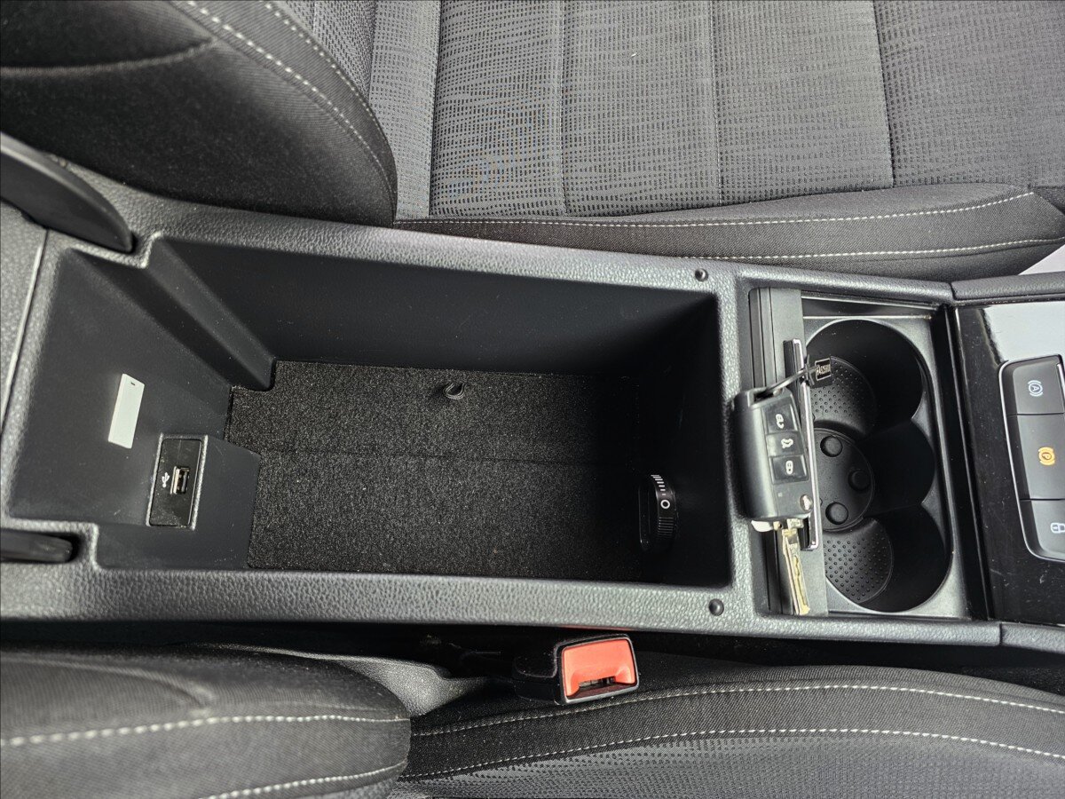 Škoda Superb Kombi 2,0 l 140 kw