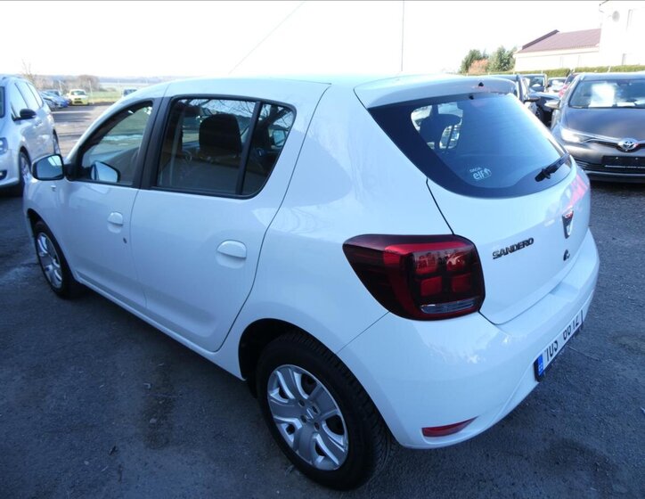 Dacia Sandero 7
