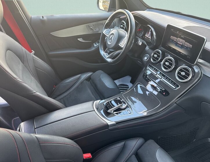 Mercedes-Benz GLC SUV / Terénní 0,0 270 kw