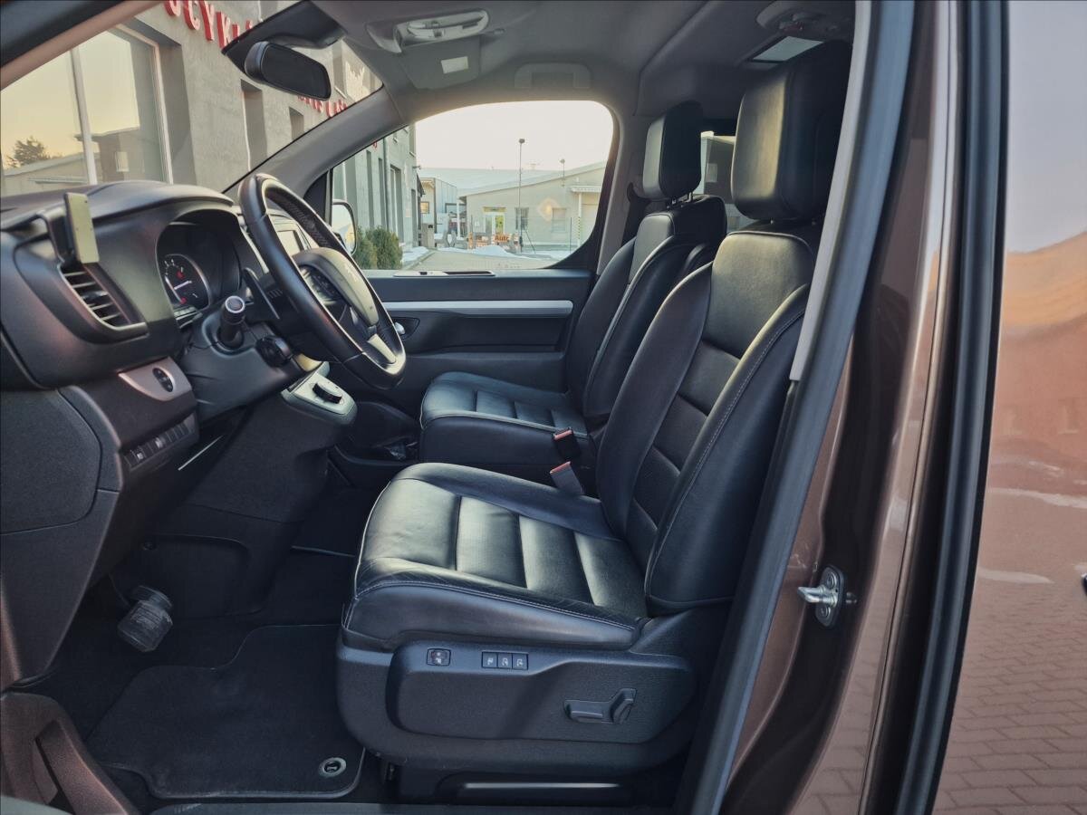 Peugeot Traveller MPV 2,0 l 130 kw