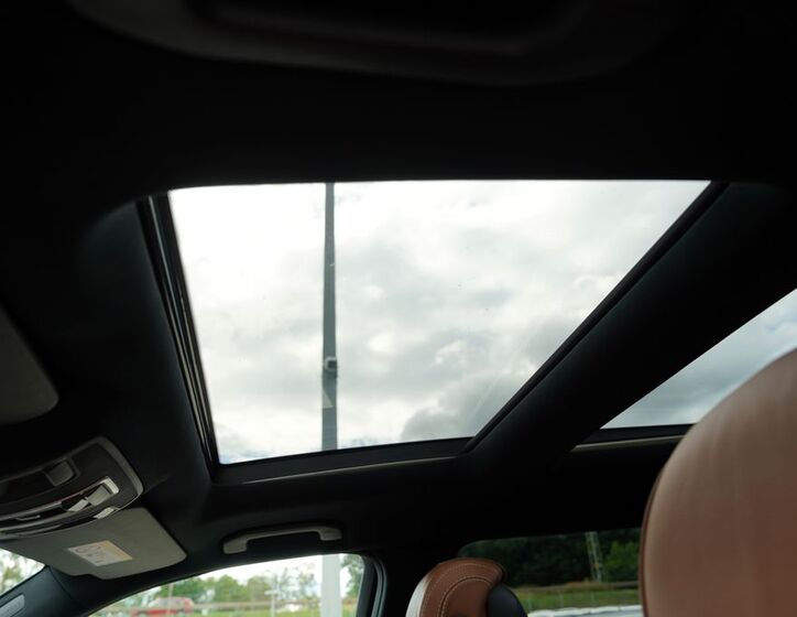 Mercedes-Benz GLS 16