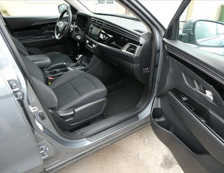 SsangYong Korando SUV / Terénní 1,5 l 120 kw