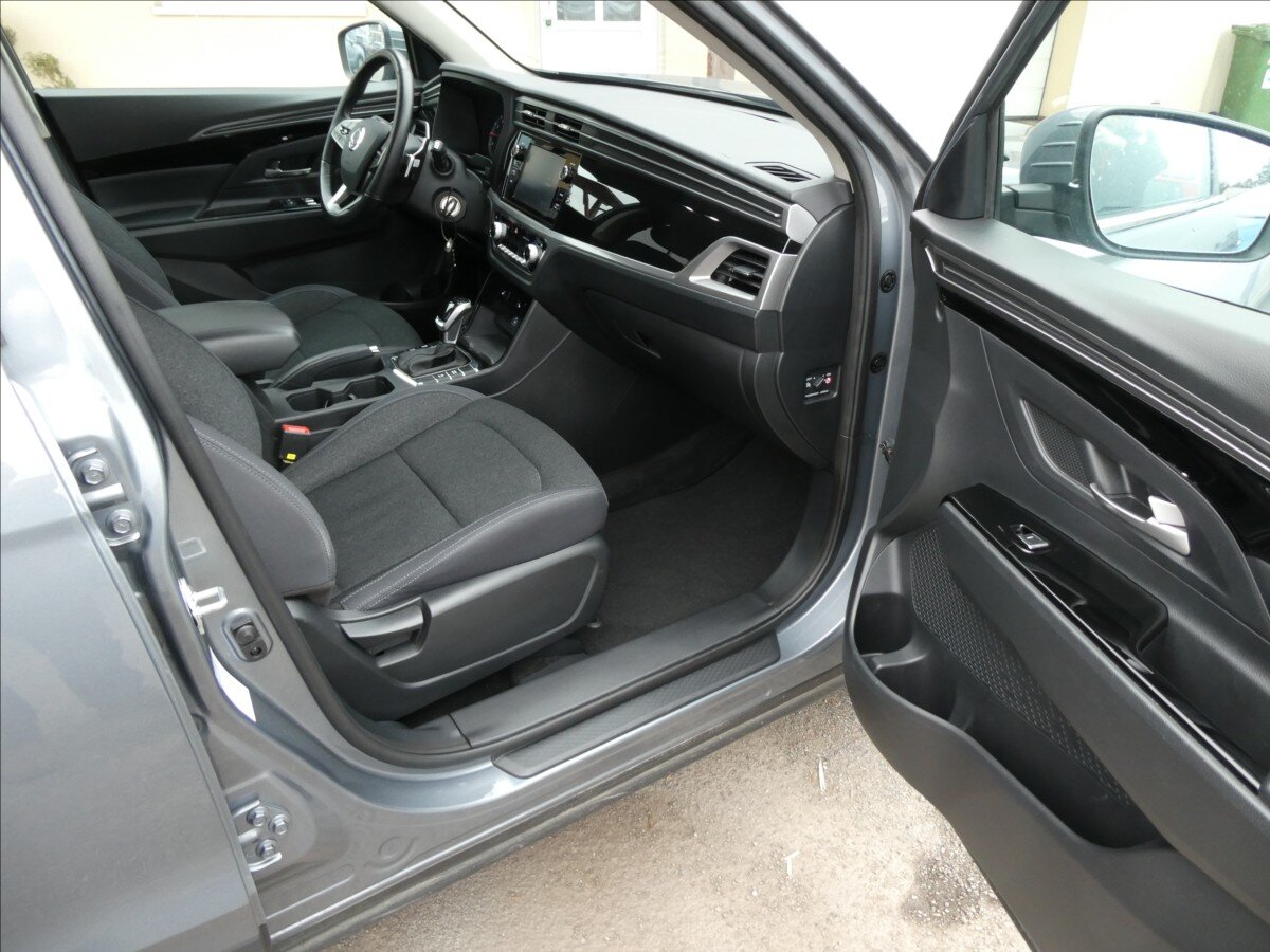 SsangYong Korando SUV / Terénní 1,5 l 120 kw