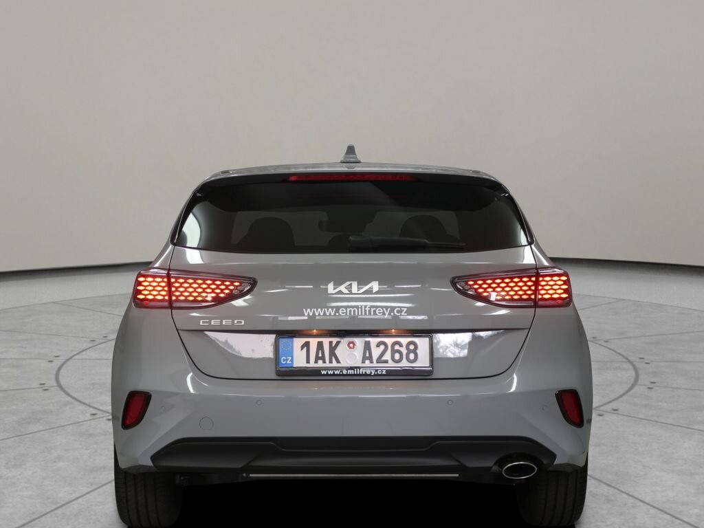 KIA Ceed Hatchback 1,5 l 103 kw