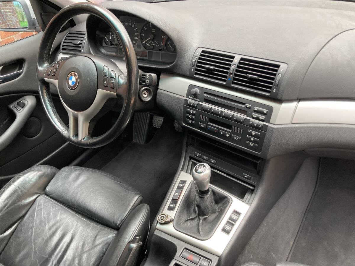 BMW Řada 3 Sedan / Limuzína 2,5 l 141 kw