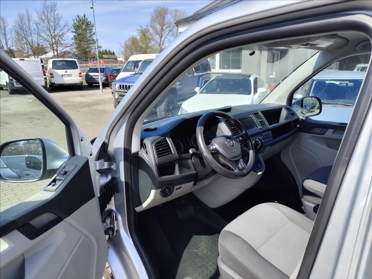 Volkswagen Transporter Kombi 2,0 l 110 kw