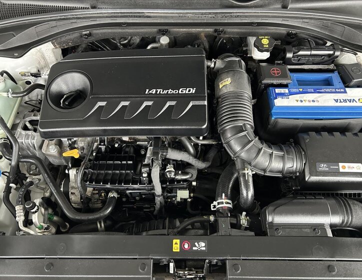 Hyundai i30 Kombi 1,4 l 103 kw