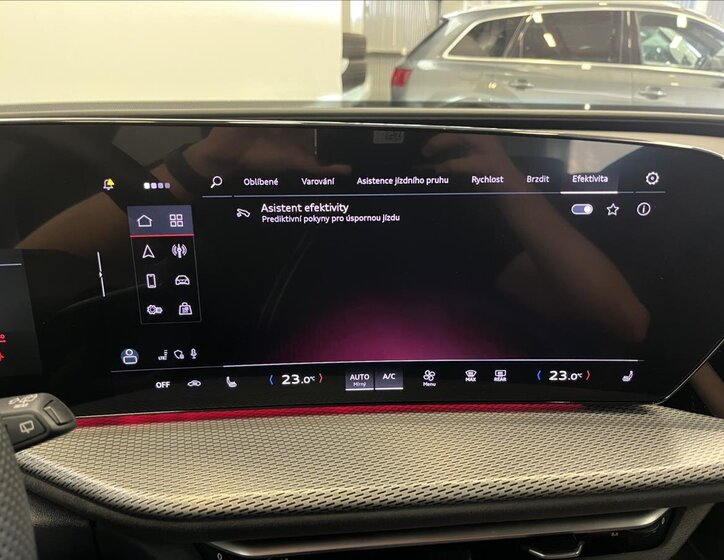 Audi Q5 SUV / Terénní 2,0 l 150 kw