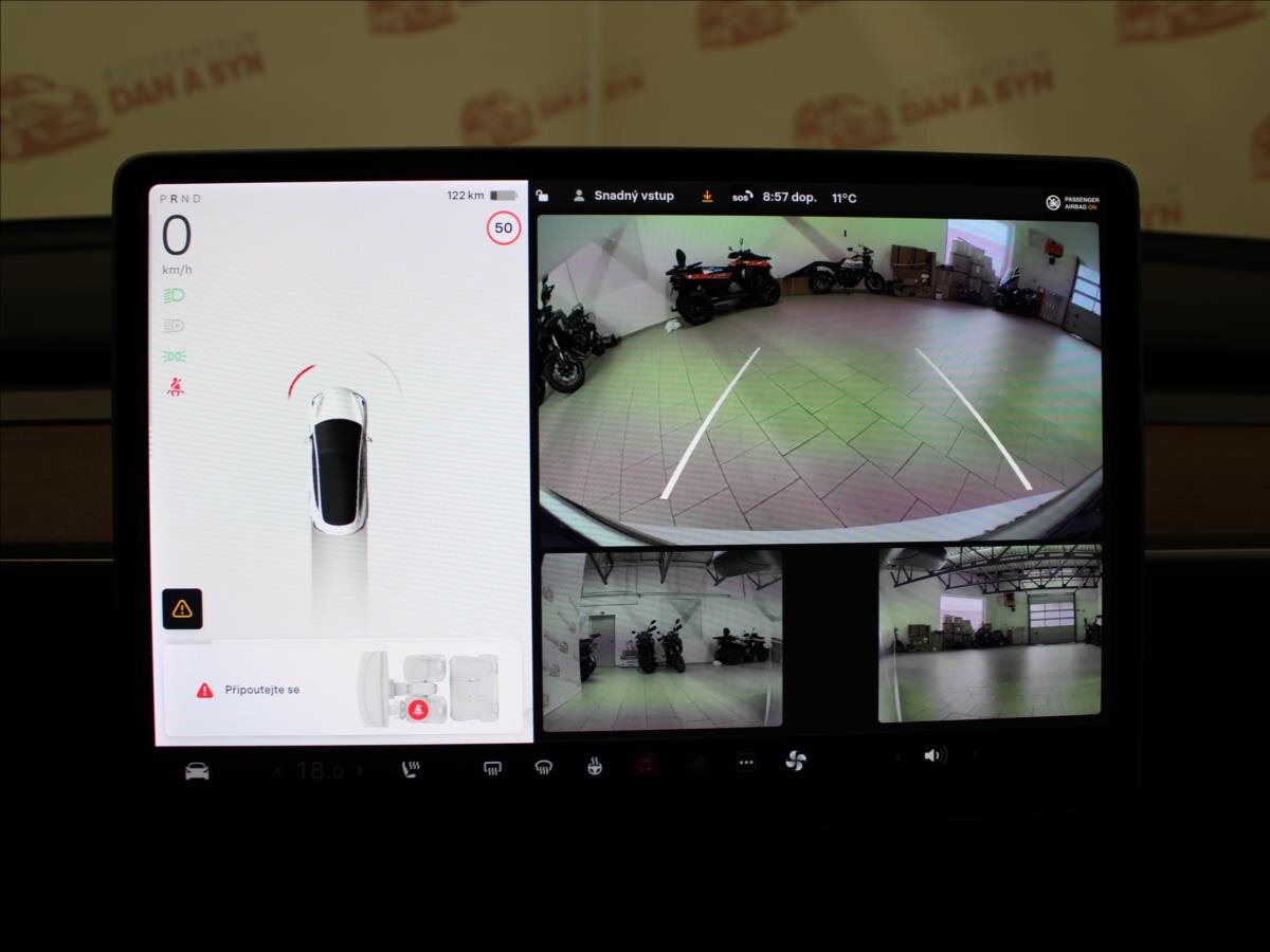 Tesla Model 3 Sedan / Limuzína 0,0 225 kw