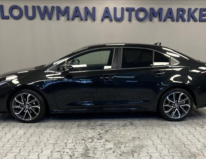 Toyota Corolla Sedan 1,8 l 72 kw