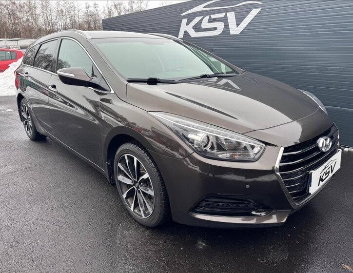 Hyundai i40 Kombi 1,7 l 104 kw