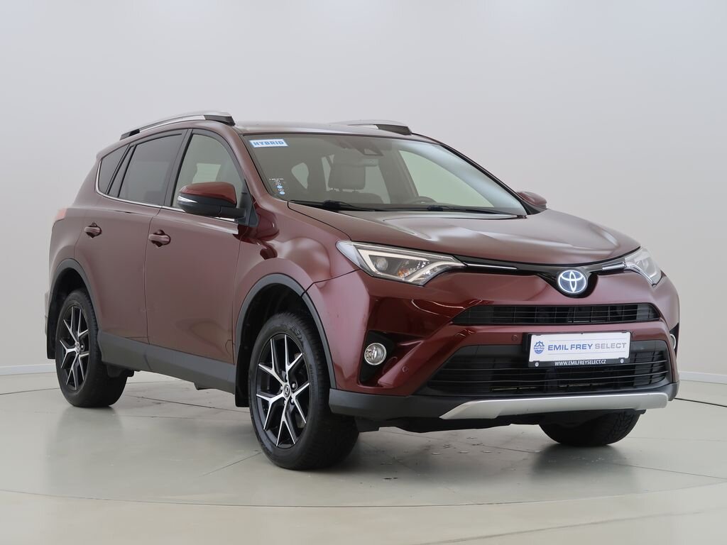 Toyota RAV4 SUV / Terénní 2,5 l 114 kw