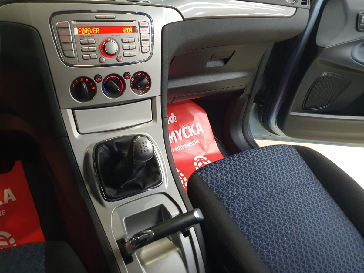 Ford Galaxy MPV 2,0 l 107 kw