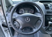 Mercedes-Benz Vito 9