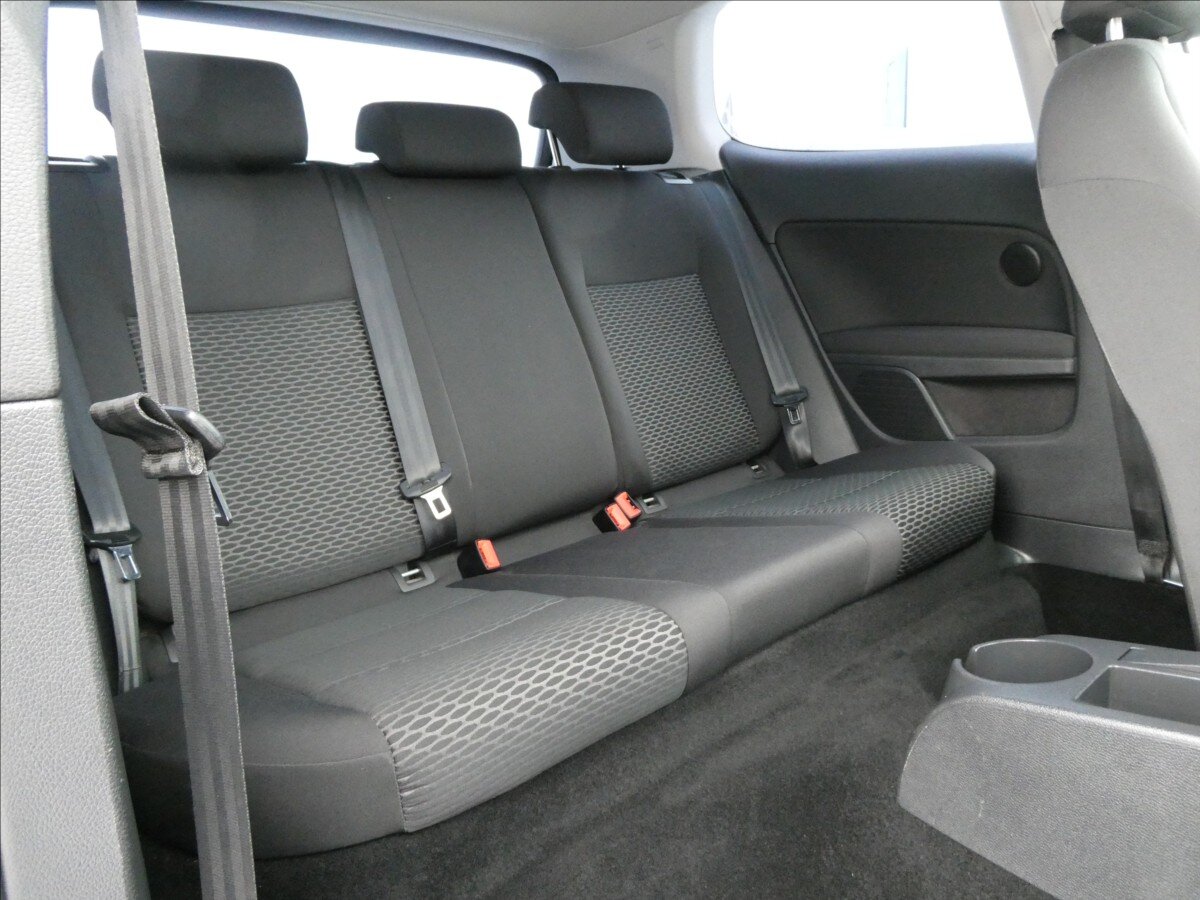 Volkswagen Golf Hatchback 1,4 l 59 kw