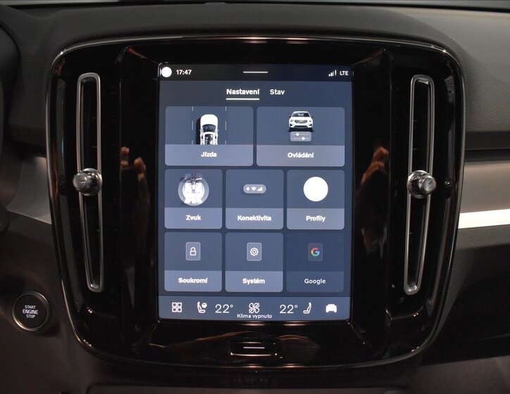 Volvo XC40 SUV 2,0 l 120 kw