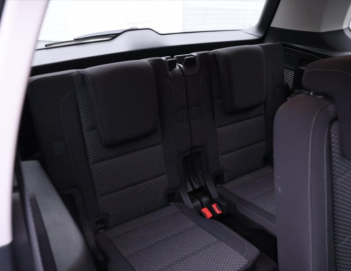 Volkswagen Touran MPV 1,6 l 85 kw