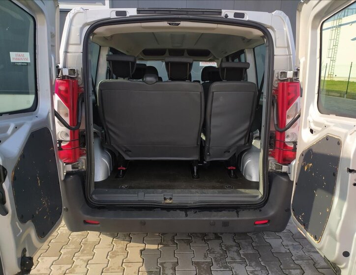 Citroën Jumpy Kombi 2,0 l 72 kw