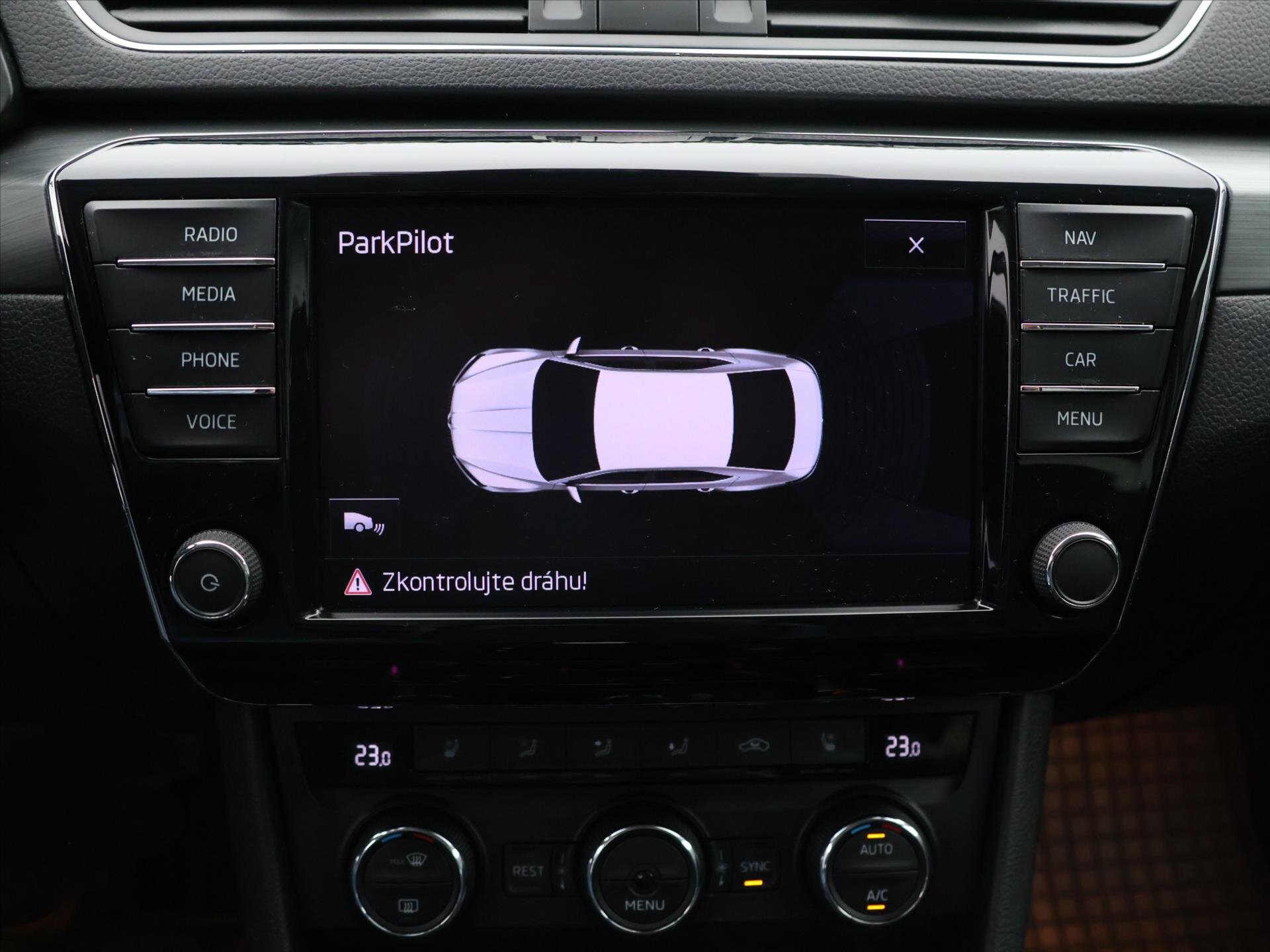 Škoda Superb Liftback 2,0 l 140 kw