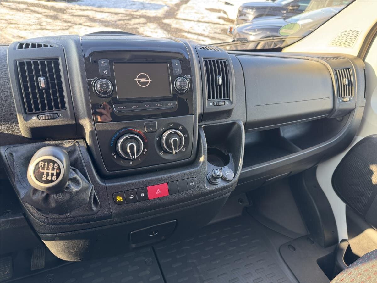 Opel Movano Skříň 2,2 l 103 kw