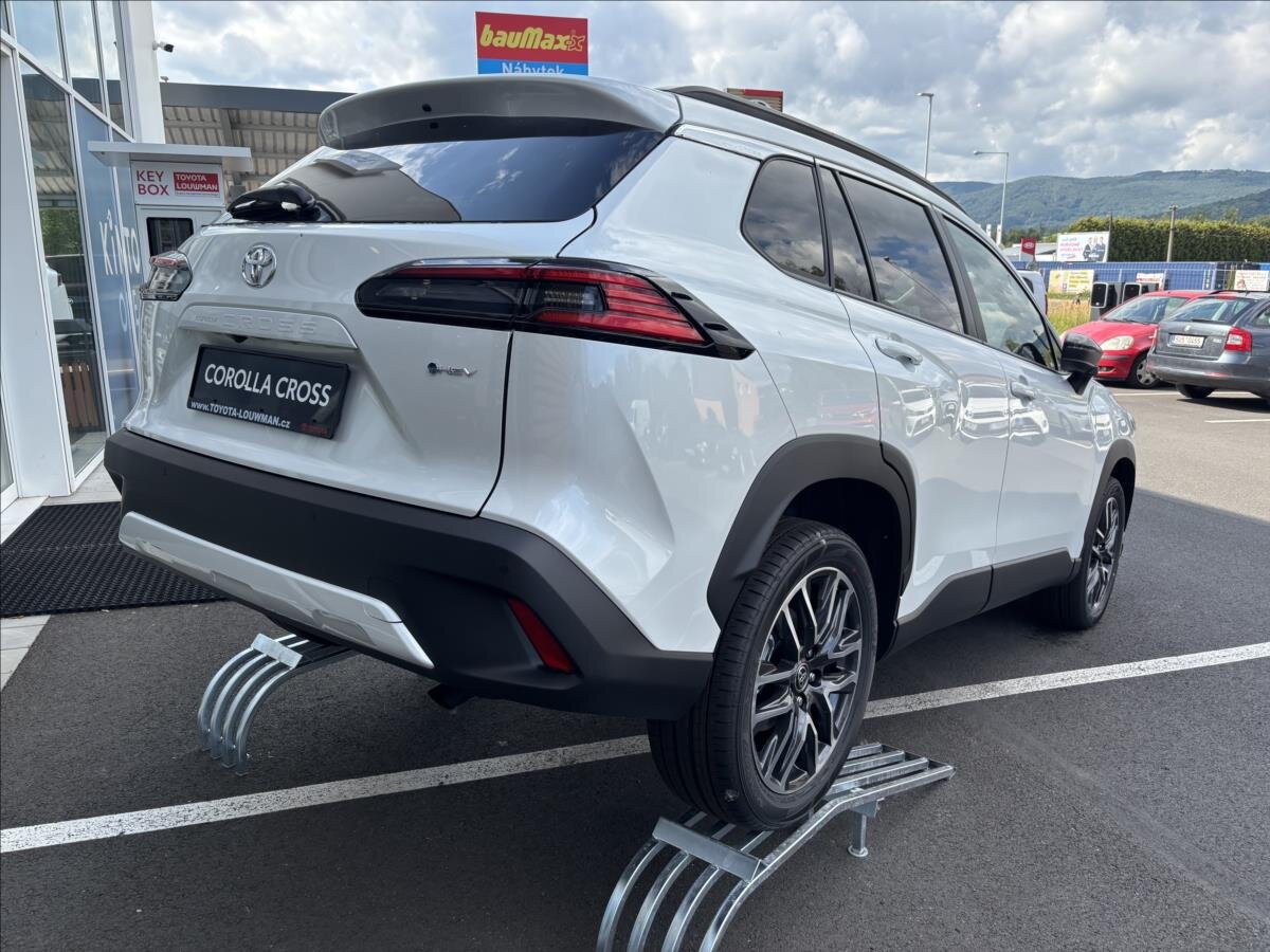 Toyota Corolla Cross SUV 1,8 l 103 kw