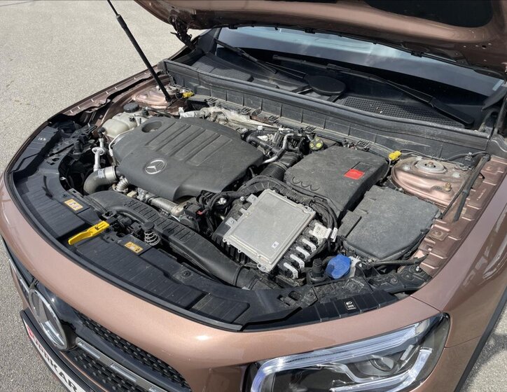 Mercedes-Benz GLB 70