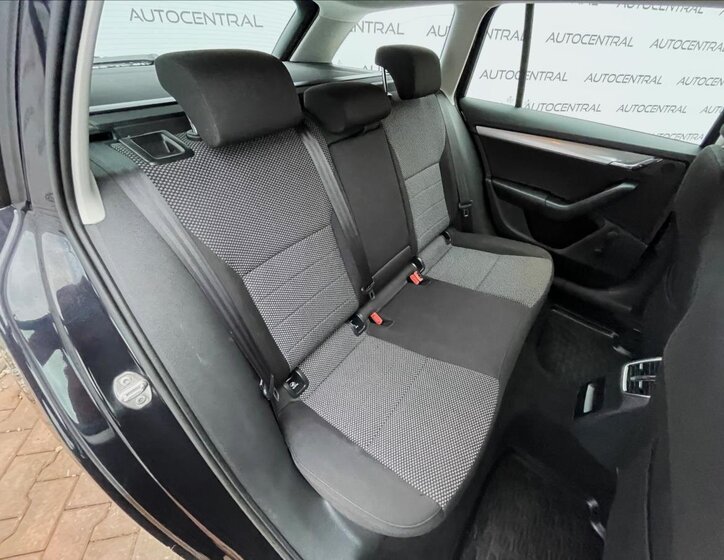 Škoda Octavia Kombi 2,0 l 110 kw