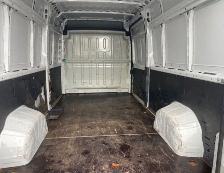 Peugeot Boxer 6