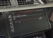 Audi e-tron SUV / Terénní 0,0 300 kw