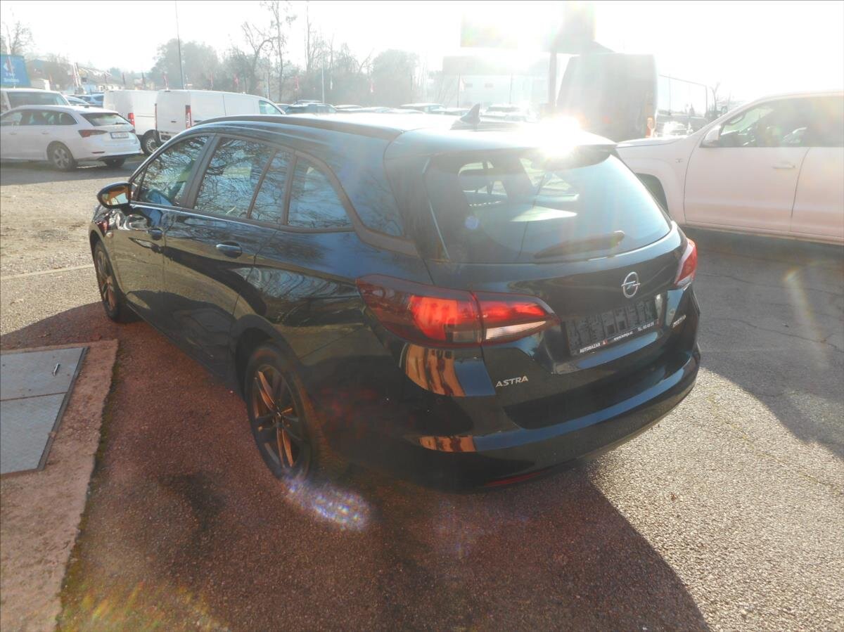 Opel Astra Kombi 1,6 l 81 kw