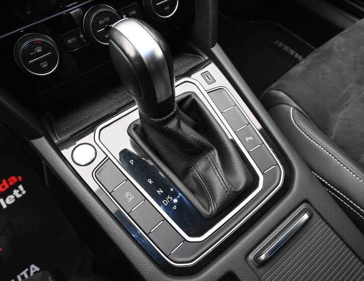 Volkswagen Passat Kombi 2,0 l 110 kw